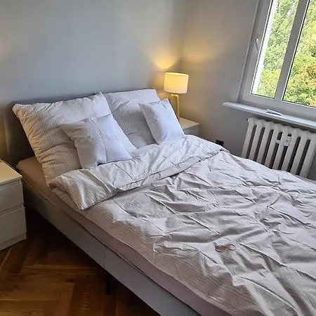 شقة Apartament Holiday Gdynia *